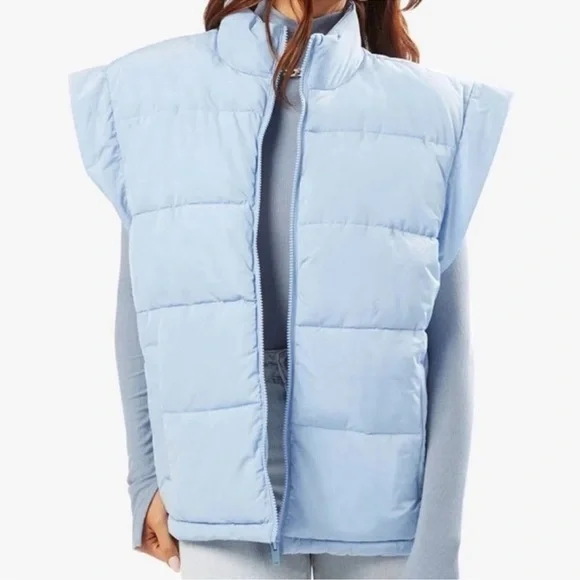 NWT WEWOREWHAT Snap Off Sleeve Puffer Jacket in Blue Bell - Picture 2 of 16